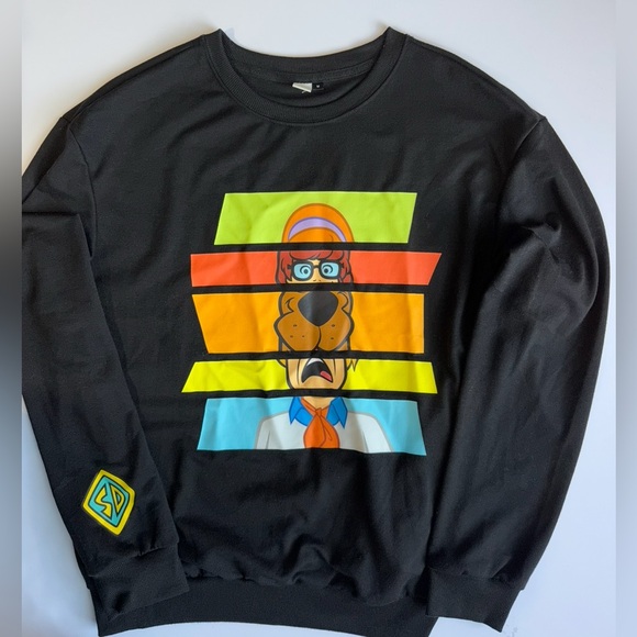 SHEIN Tops - SHEIN X Scooby-Doo Graphic Sweatshirt Black Crewneck Size M
